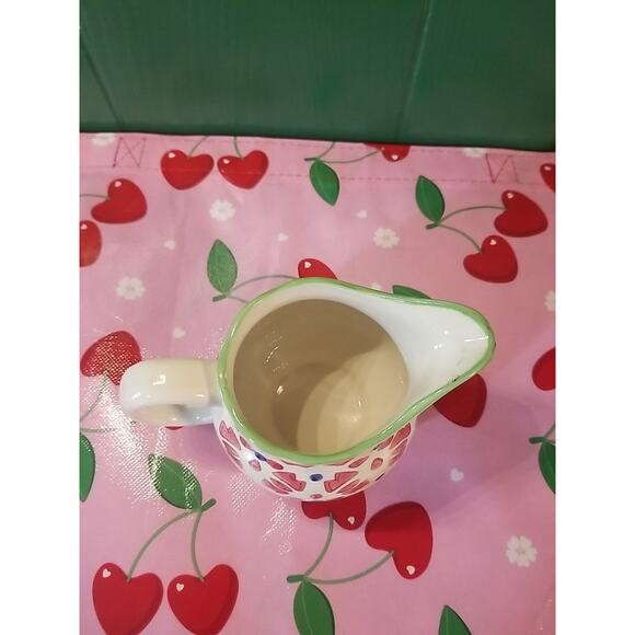 Signature Housewares Stoneware Creamer Print 10-1 No Chips - Picture 2 of 4